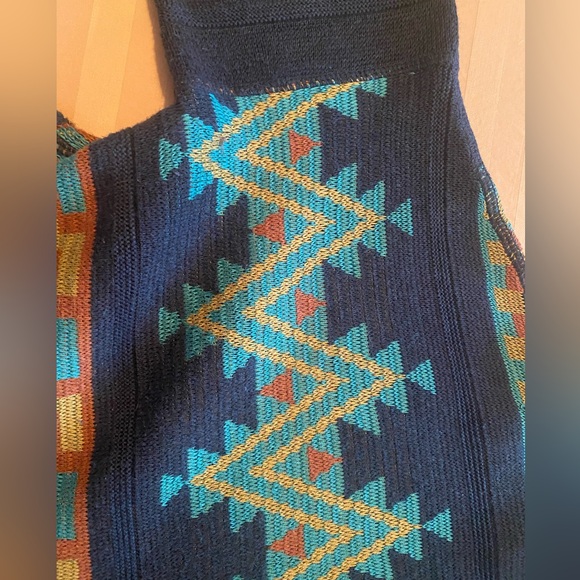 Gorgeous Peruvian Connection open sweater with classic Southwestern pattern 🩵💚💙 - Picture 11 of 11